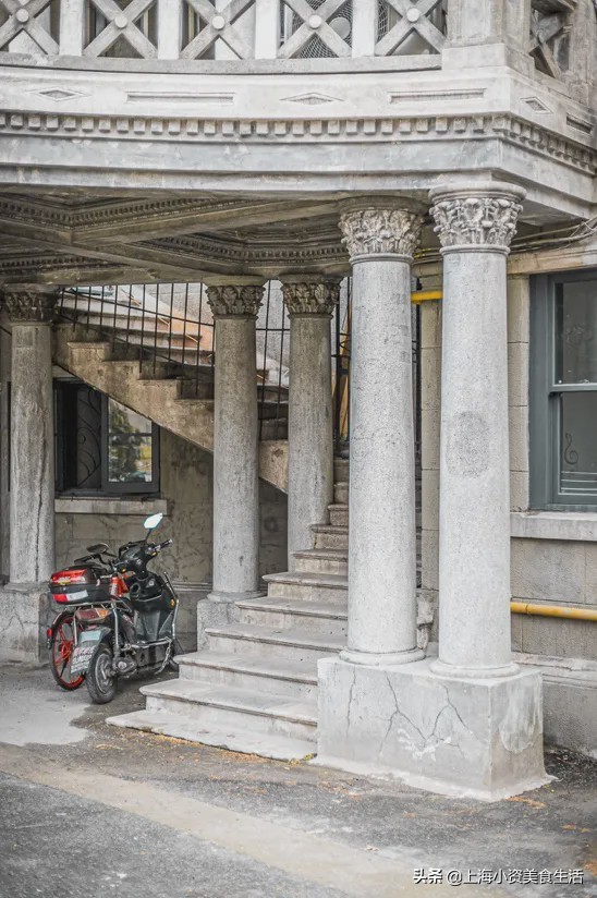 武康大楼和思南公馆哪个好,对比上海与武汉的武康大楼