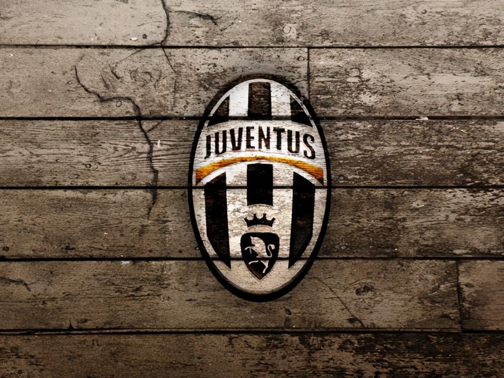 聊聊国家队那点事,聊聊足球队徽