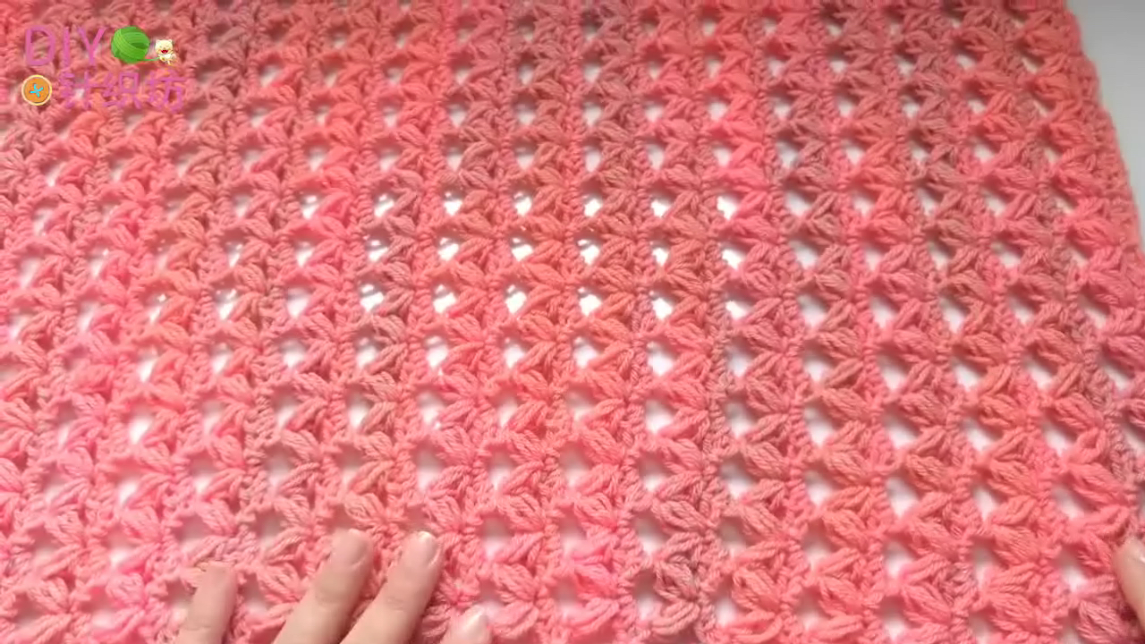 针织镂空三角围巾编织教程,针织围巾三角图案