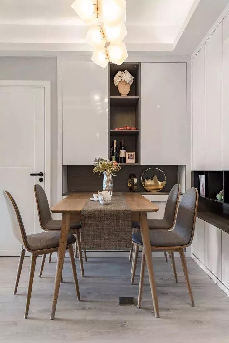 餐厅中间怎么装修好看,餐厅装修怎么省成本