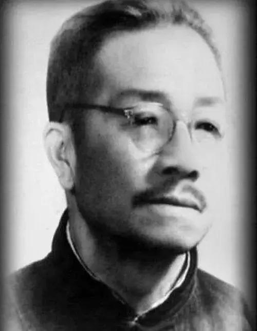 他是官二代，回自己家需要买门票，为了吉他不顾性命