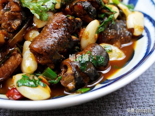 怎样烧鳝鱼鲜嫩好吃,烧鳝鱼最正宗做法