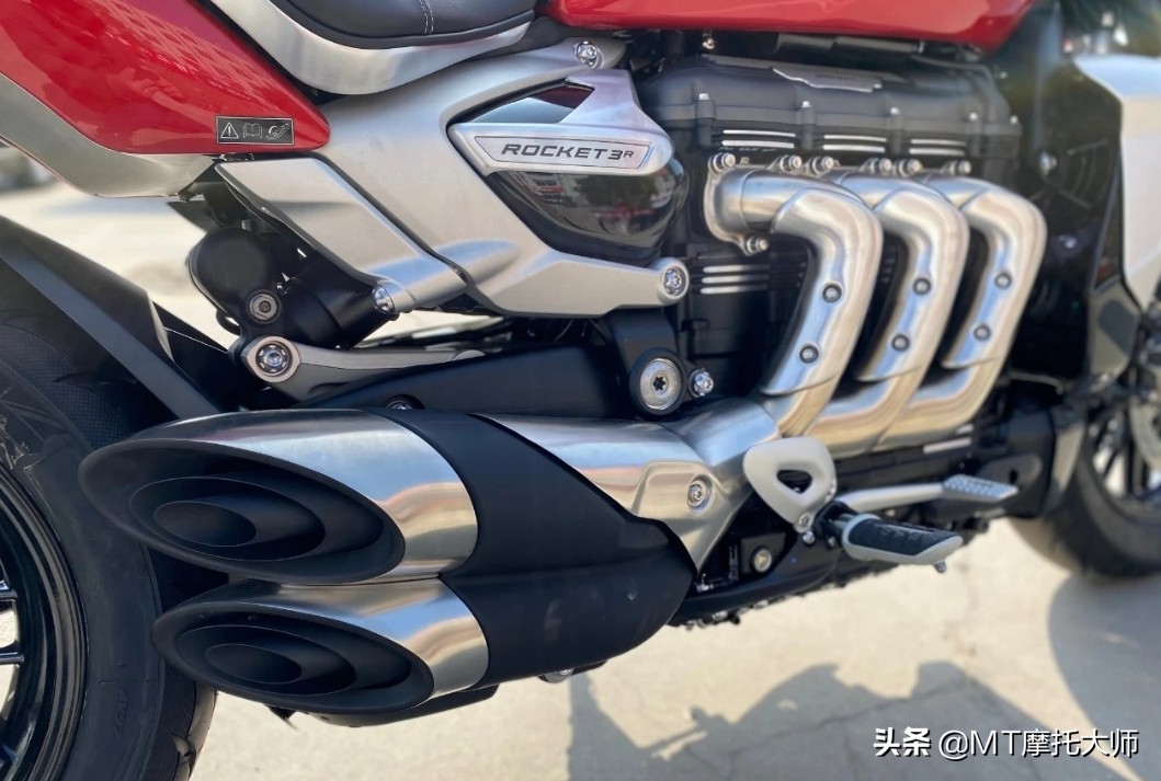 凯旋火箭3是6缸车吗,凯旋火箭2500cc为什么才160的马力