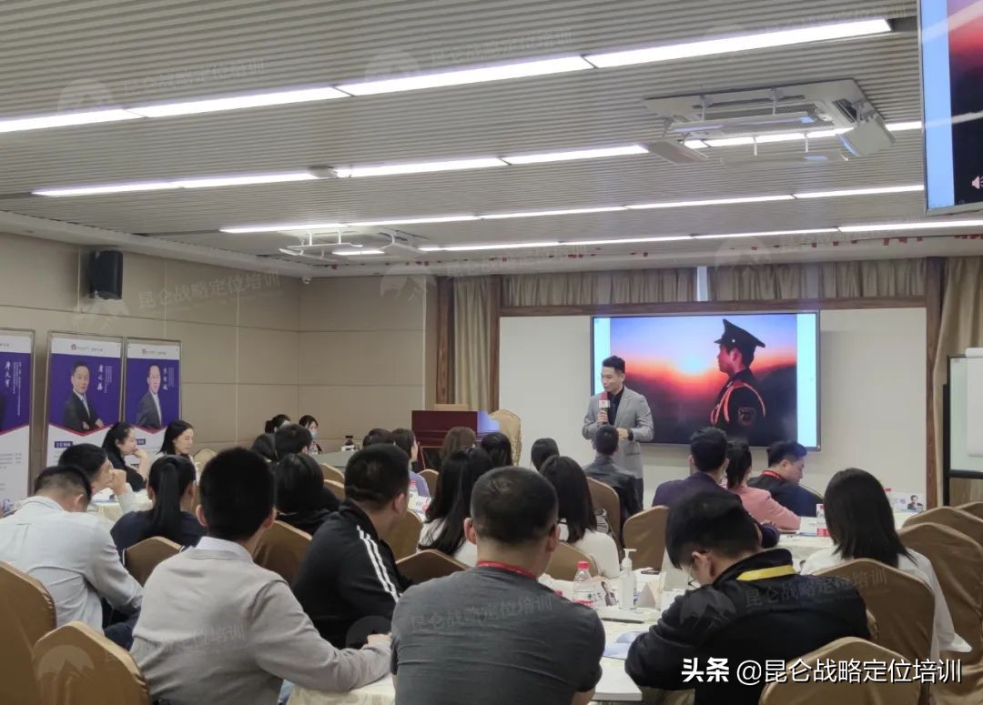 产品线延伸战略,扩充销售渠道