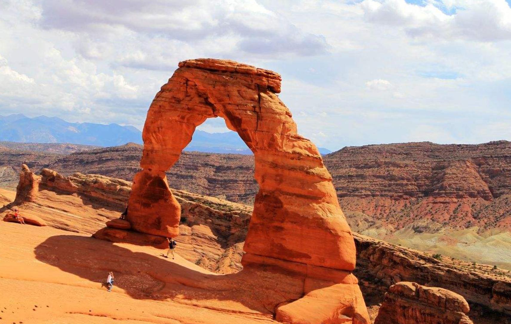 盘点奇葩美国车牌号,美国车牌为什么那么多图案