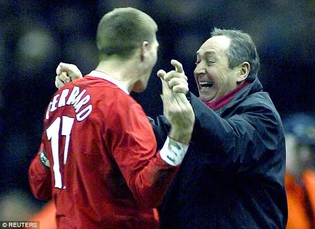 凡人-杰拉德：割开血管，仍是利物浦的颜色