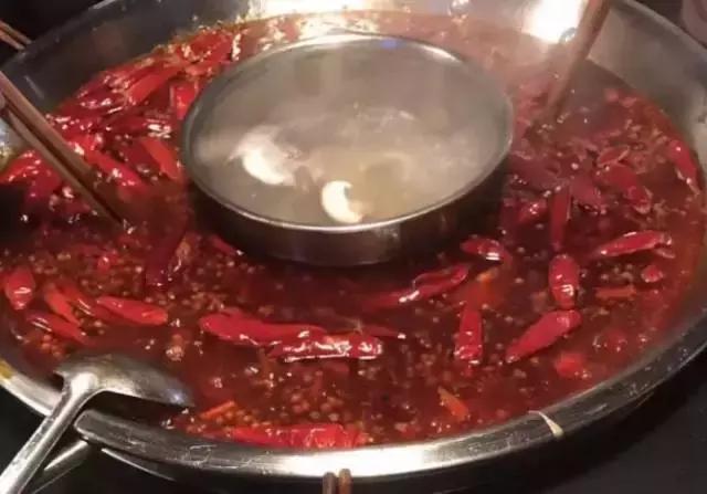 肉豆蔻和麸煨肉豆蔻区别,草果和草豆蔻烹调区别