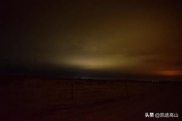 那一年，他们滑坠到人生的谷底：两名登山者和两部电影