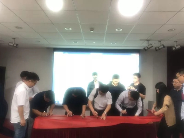 忠恒高端智能锁,忠恒智能门锁系统