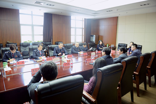 税务局强化个税管理见成效,税收红包减税降费