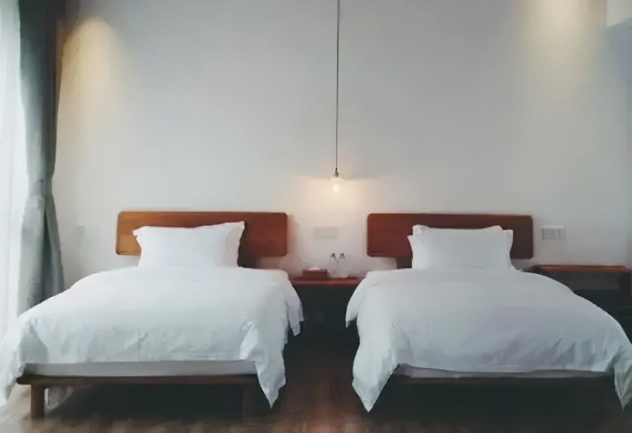 广州从化山野间隐奢桃源民宿，诗意野趣手作做个小木匠丨菁木山舍