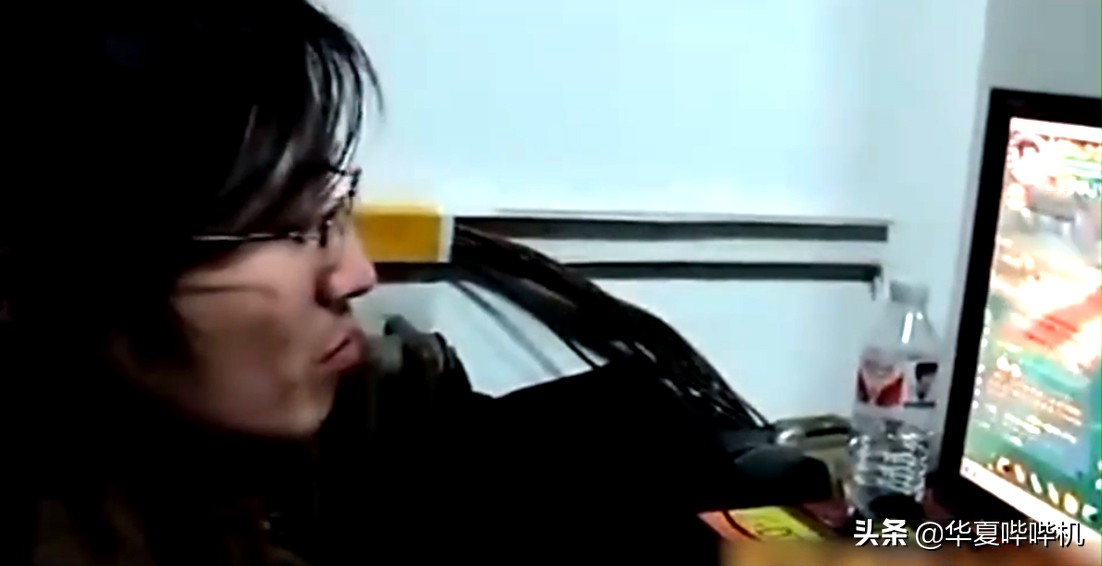 从学霸到网吧流浪汉，“大神7哥”是如何炼成的？