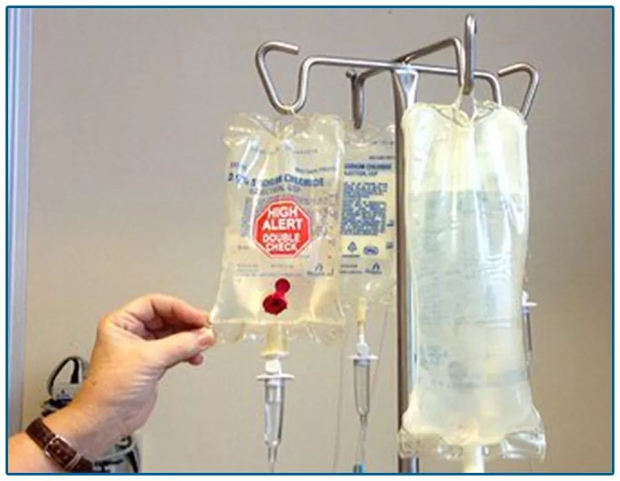 他年薪百万,依然被癌症按在地上摩擦