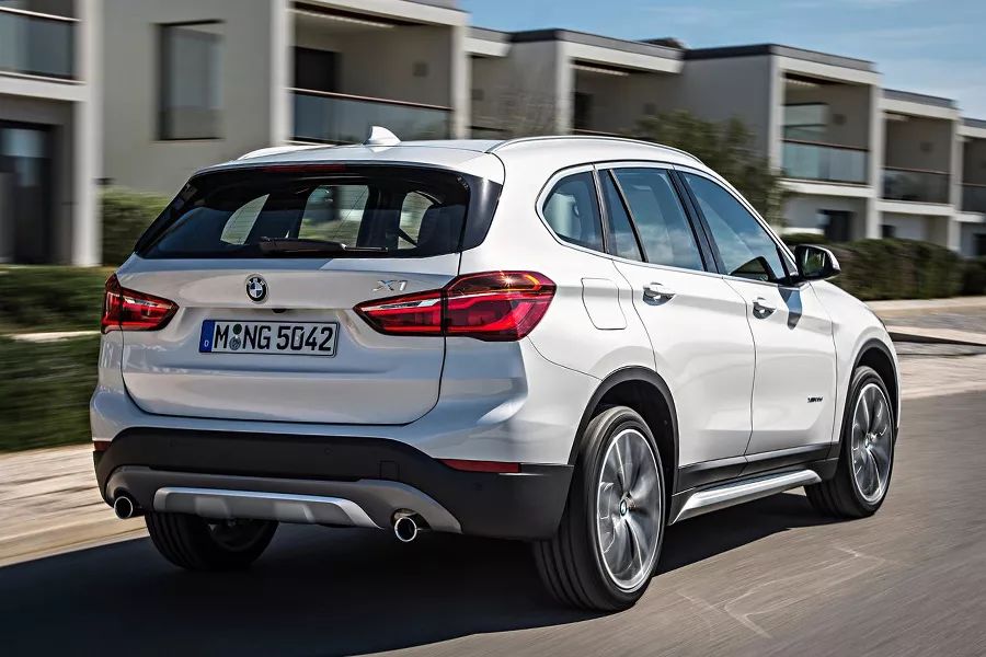 同价位的奥迪q3比宝马x1便宜多少,奥迪q3同级别车对比宝马