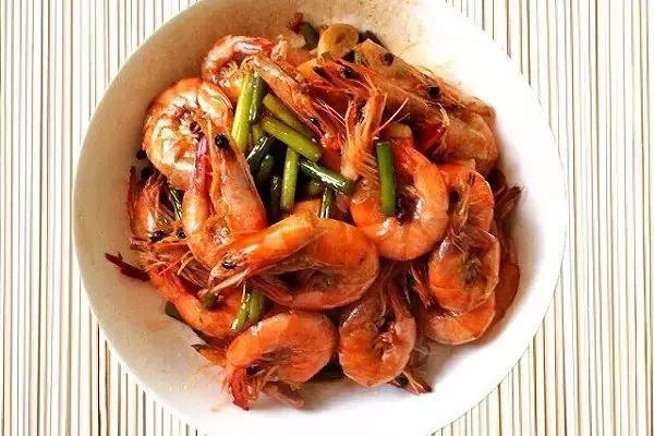 红酒烩鸡肉做法教程,山西糖醋虾家常做法