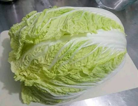 自制辣白菜太辣如何解辣,自制辣白菜做的太甜了怎么办