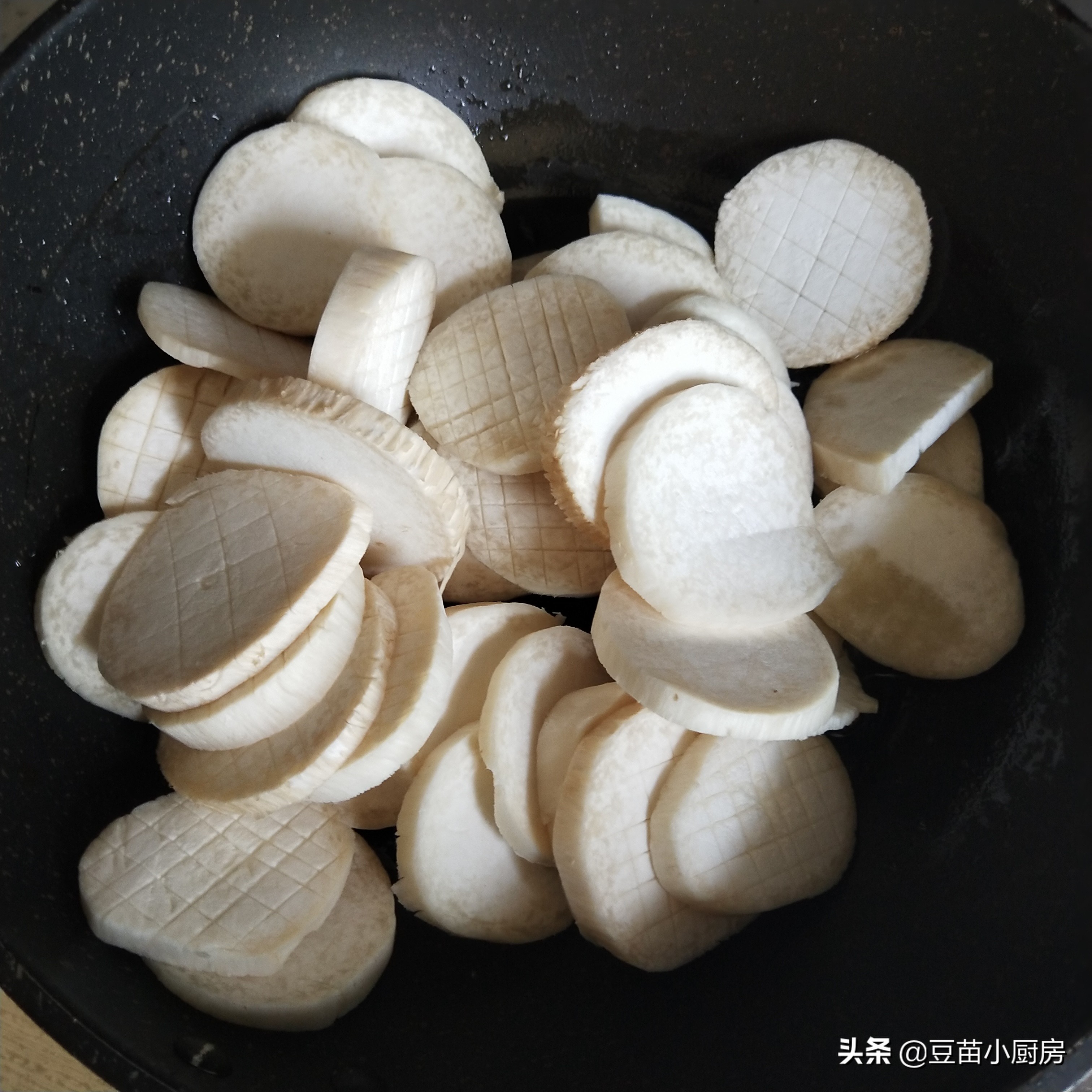 炒杏鲍菇粘锅,炒杏鲍菇为什么要去皮