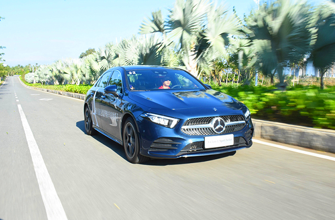 奔驰a200l试驾感受最新,全新奔驰a200l试驾