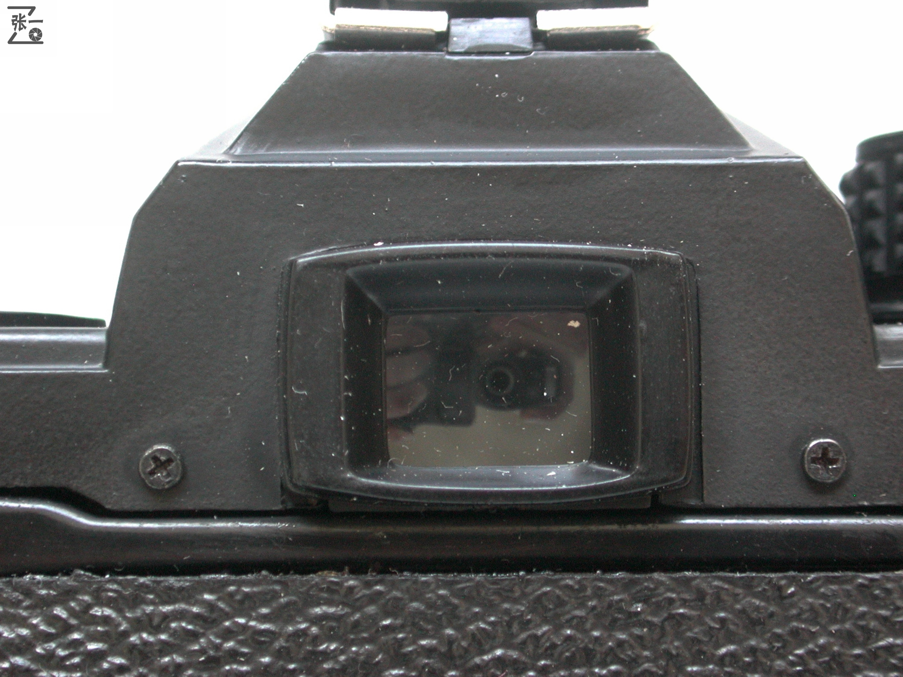 中国哈尔滨照相机厂生产的SEAMADZ2-1单反照相机