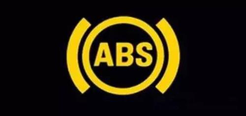 低速轻踩刹车abs启动,奔驰低速踩刹车abs工作什么原因