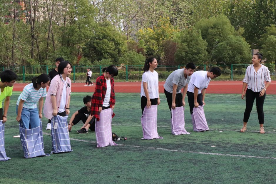 CompetitionofHouses!太精彩,合肥一中加拿大高中学院争霸赛