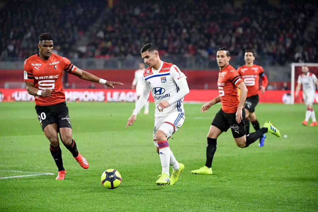 那个肩负家乡期望的小球队，最终真的创造了奇迹