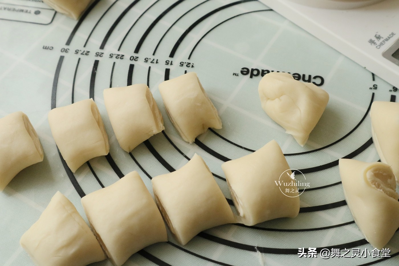 不用面粉板栗酥饼做法,不用烤箱做酥饼做法