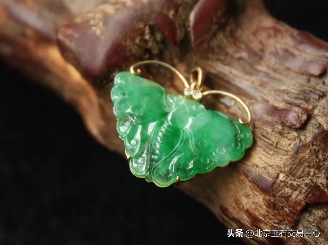 100种翡翠寓意好的,这10件翡翠配饰寓意非常吉祥