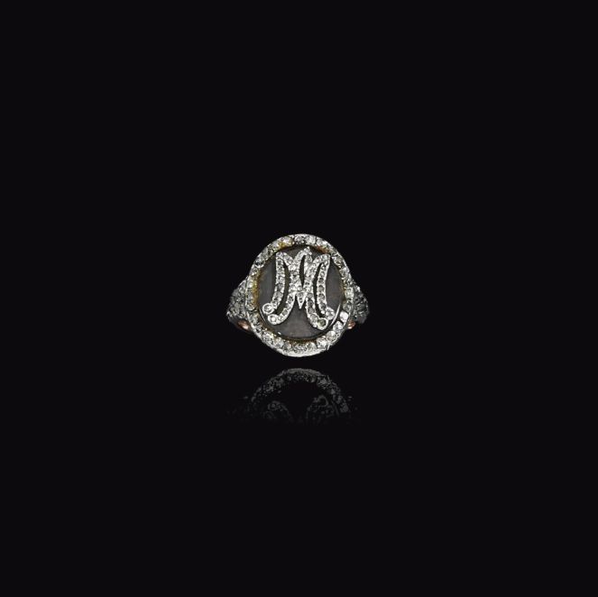 价值200000000人民币的珠宝长啥样？看到的时候人们都惊呆了