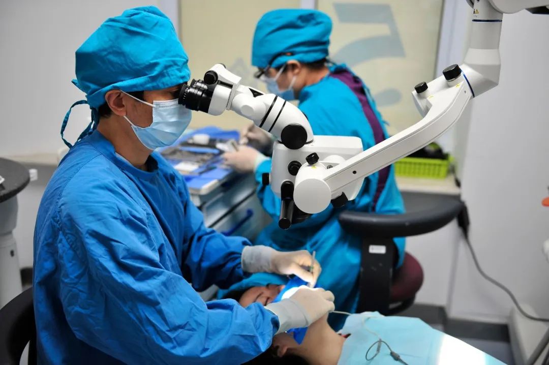 在北京换一口牙,北京换一口假牙大概多少钱