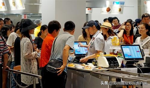 郑州宜家开业第三天 (郑州宜家开业惊动全城老少爷们)