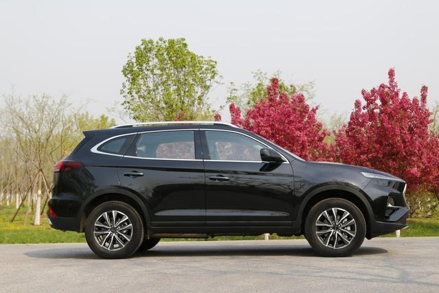 最新款江淮嘉悦x7,意大利的设计