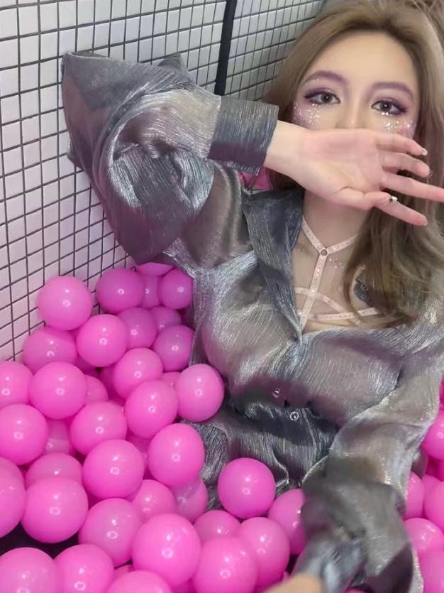 周扬青晒照,周扬青晒甜美写真