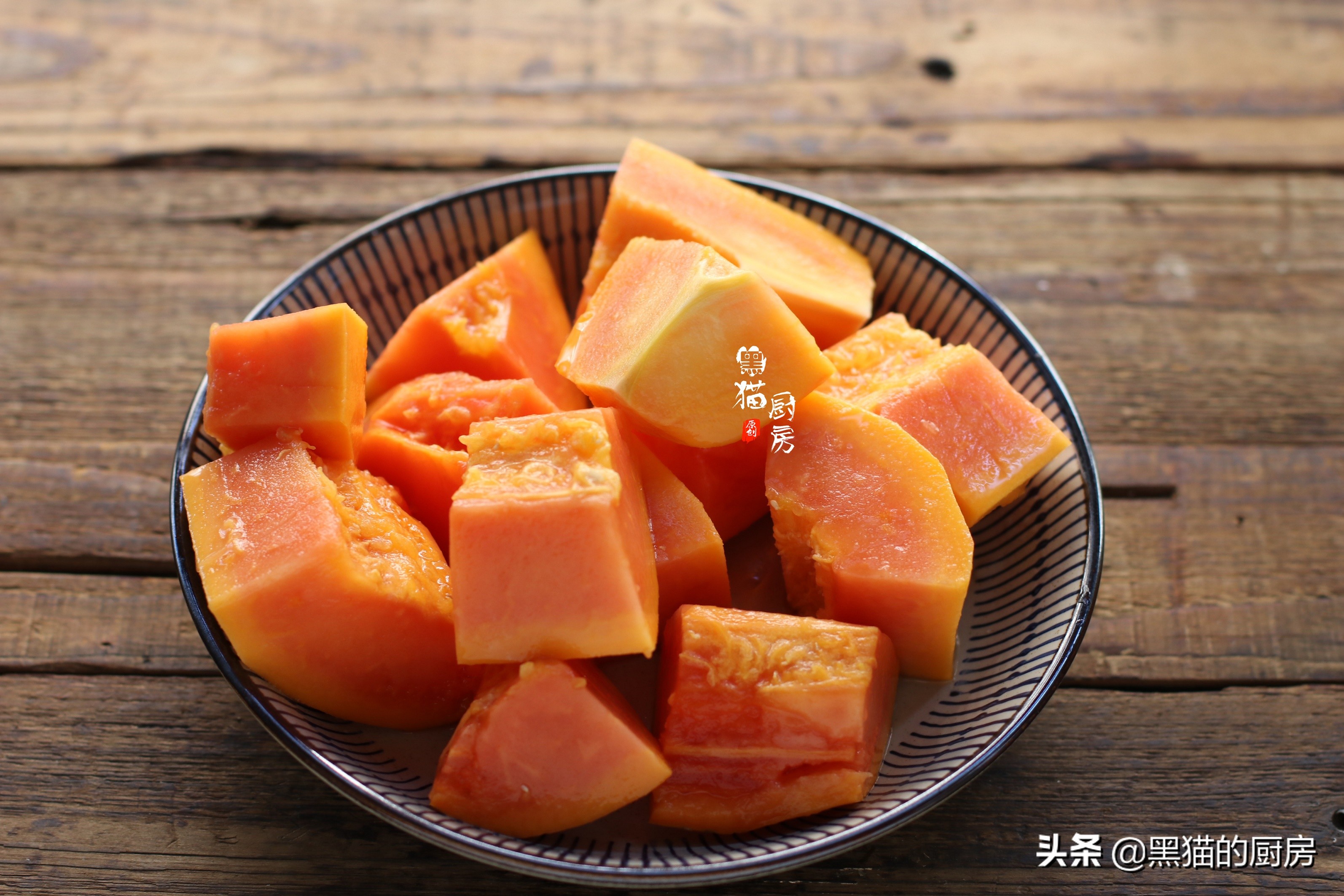 女人要多爱自己喝出好气色,女人要爱自己多护肤多保养