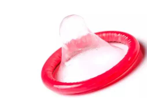 艾滋病可怕吗,艾滋病真的特别容易传染吗