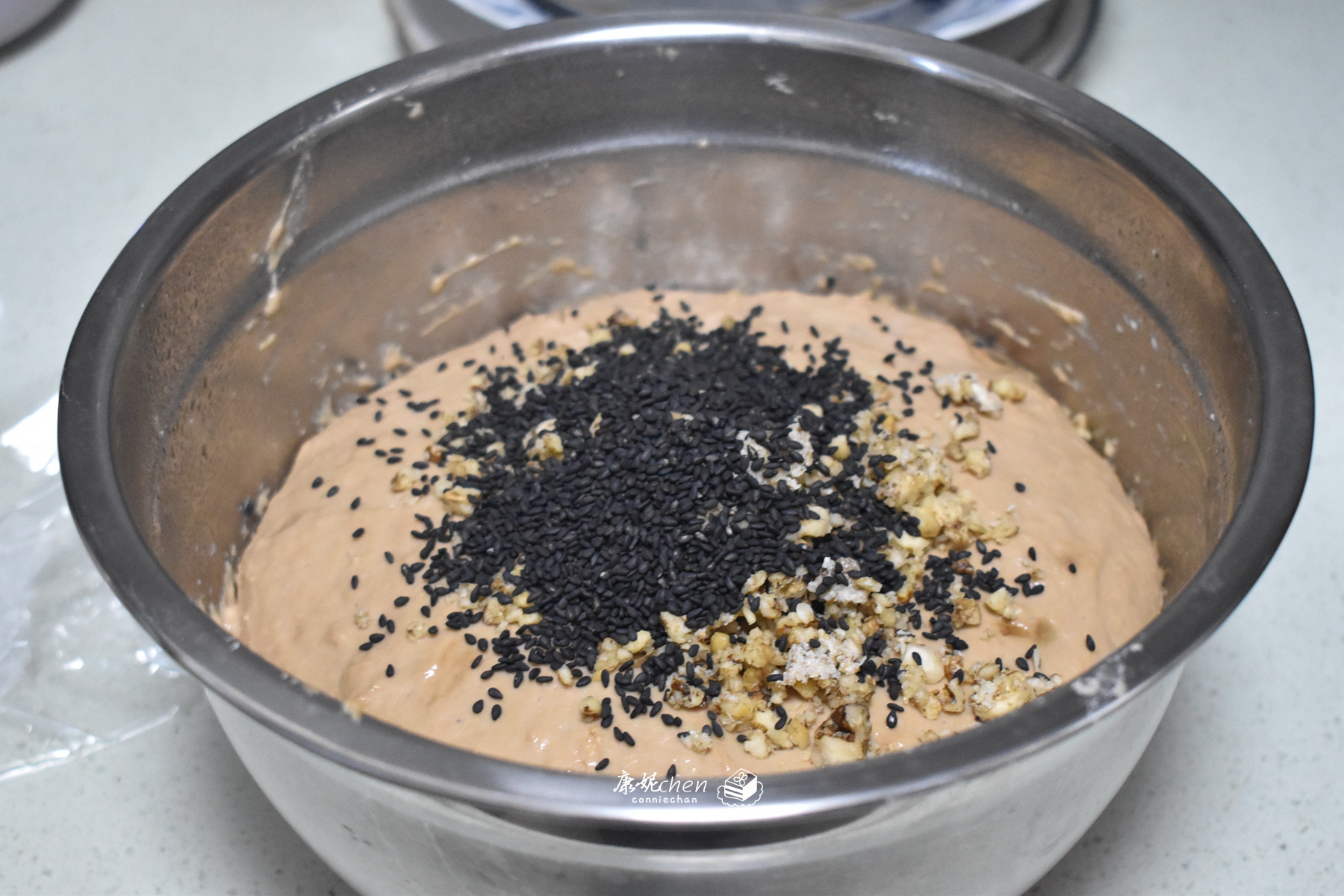 发面饼最懒人做法不用擀面不用烙,手不沾面发面饼的家常做法诀窍