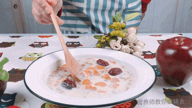 宝宝便秘积食吃什么辅食改善,宝宝一般早餐吃什么好呢