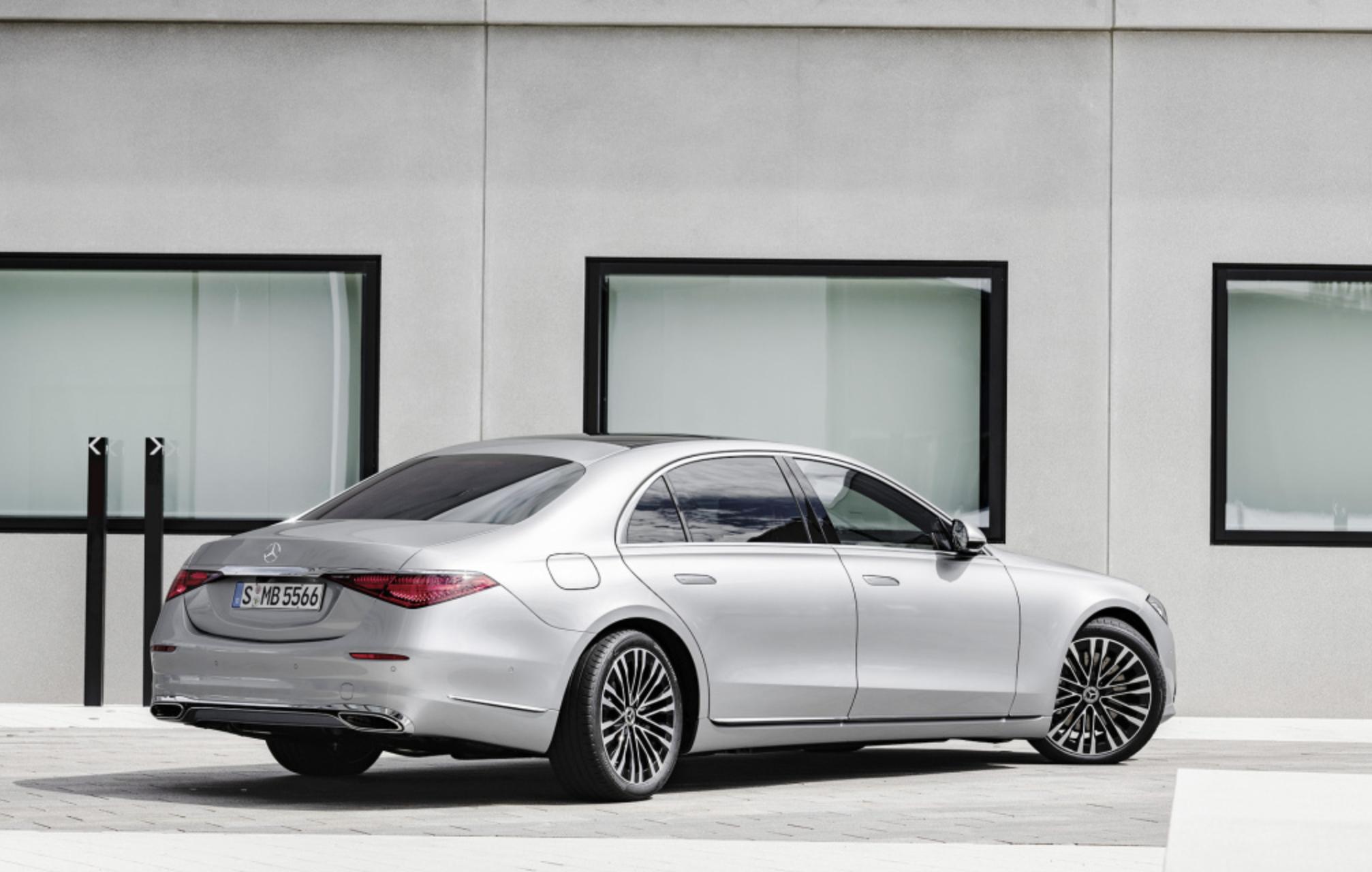 2024款奔驰轿车220落地价格,奔驰2809落地价