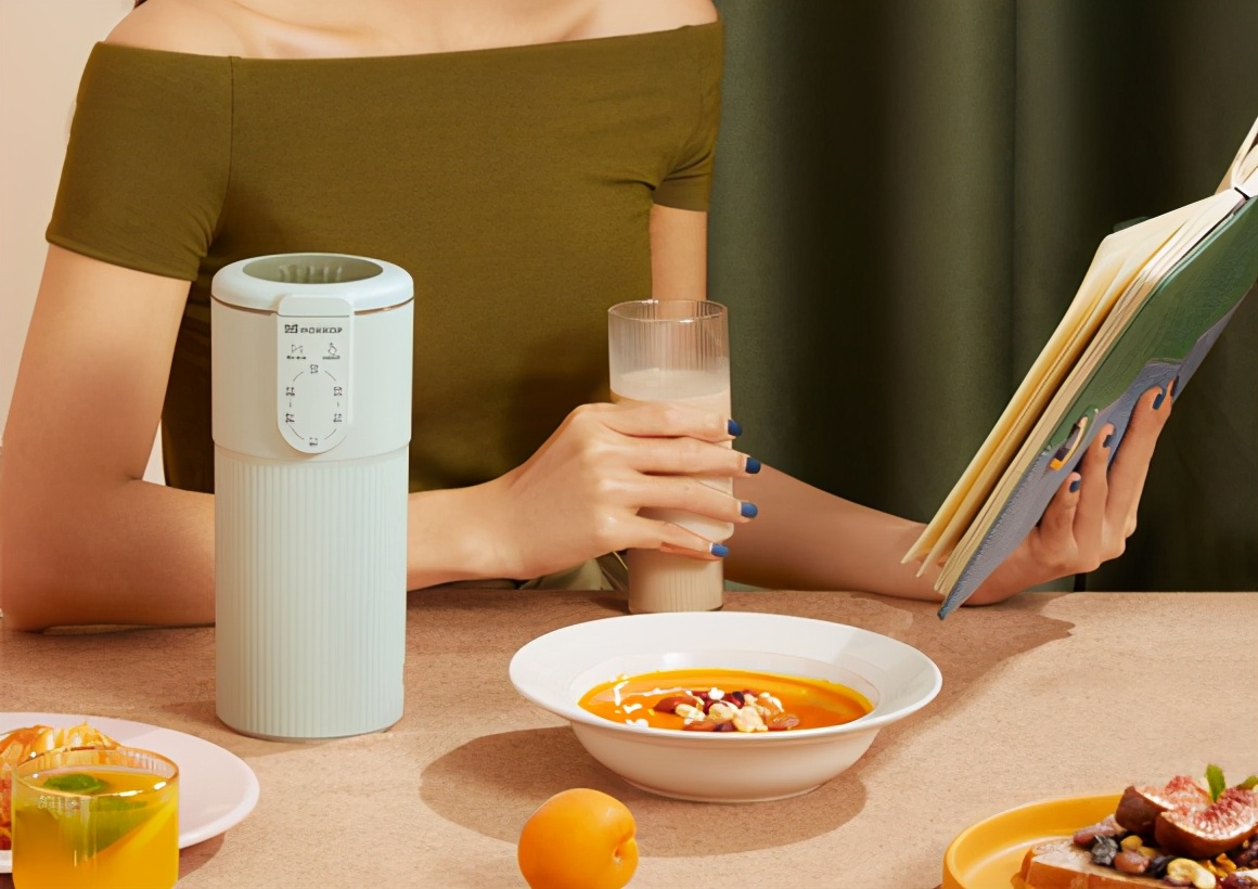 苏泊尔小型豆浆机测评,九阳破壁机和苏泊尔豆浆机哪个好