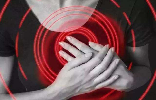 穿吊带有副乳快速处理,穿衣服有副乳怎么遮盖副乳