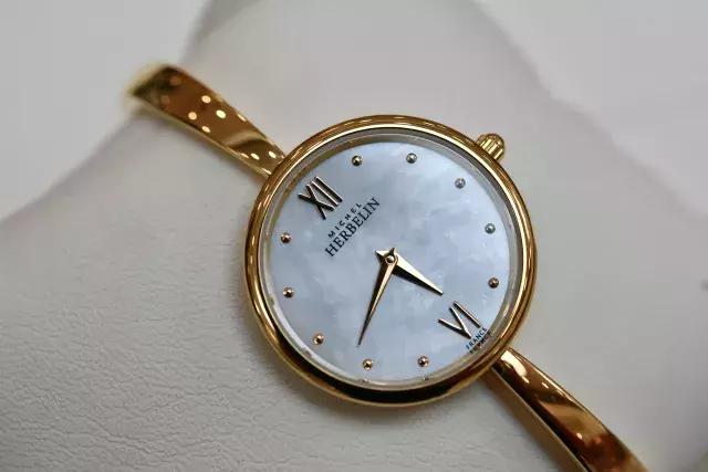 赫柏林手镯式腕表,赫柏林女表手镯