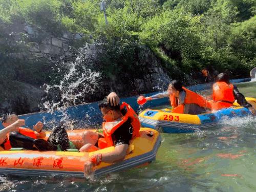 乐业乐活北京总公司十渡之旅完美结束