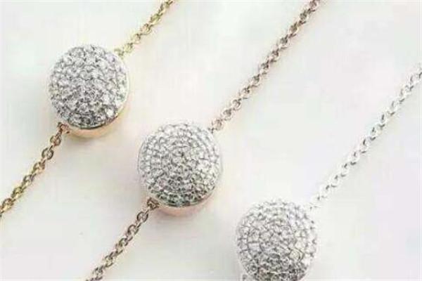 适合女生的轻奢首饰,更适合女性的首饰推荐