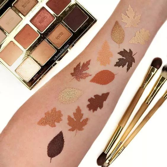 秋冬必收清单+1!7种枫叶色、橘棕色眼影盘推荐