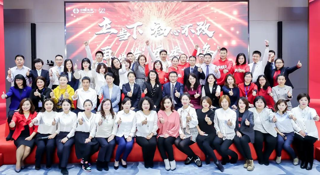 她是如何成为带货一姐,他是怎么做到销售第一的