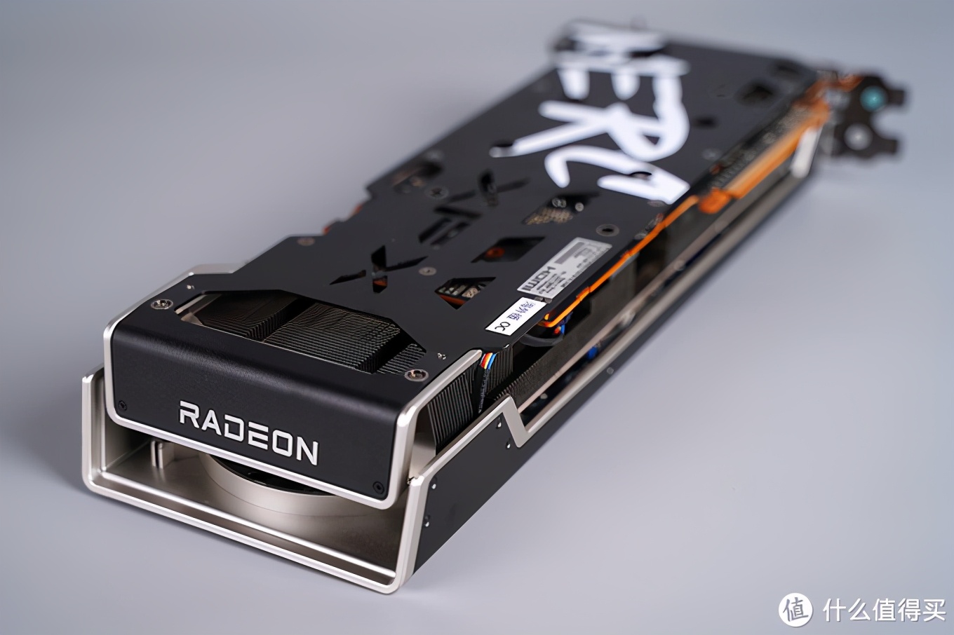 乔家一物:大号ITX装机分享,黑白美学的体现