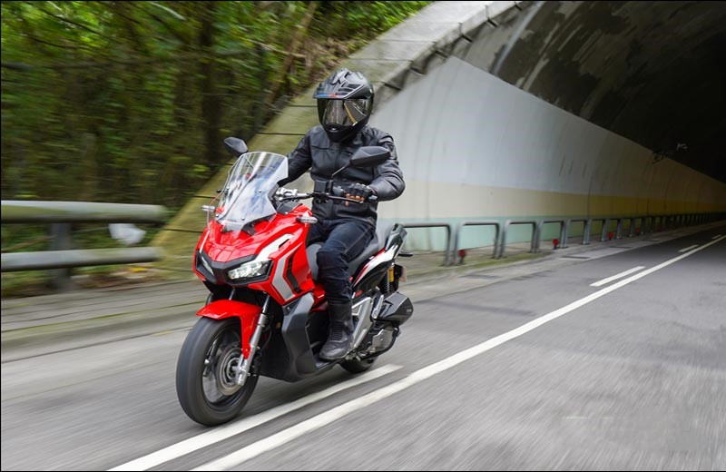 2019款本田adv150踏板评测,本田x-adv150