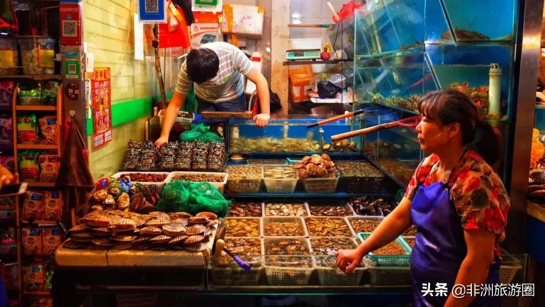 深入了解一座城市的方法，LP又帮你找到了一个