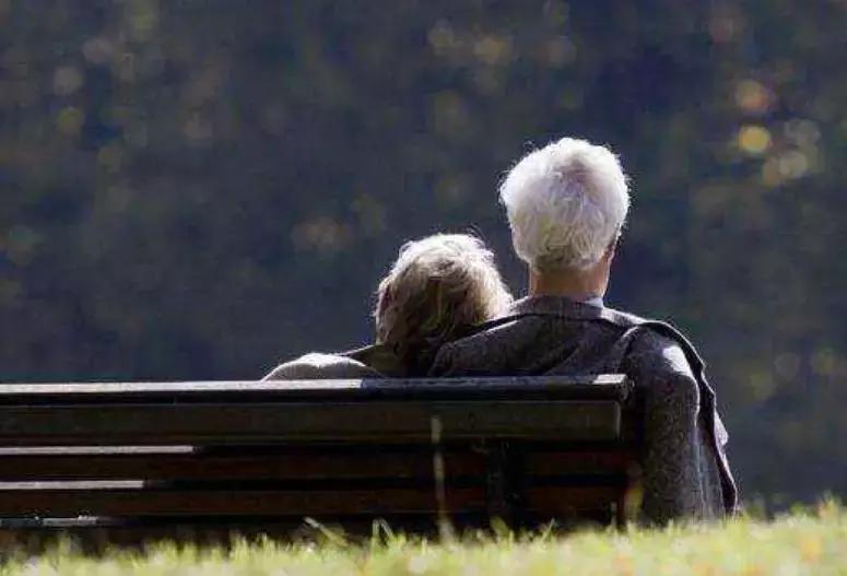 凌晨4点的成都故事,凌晨四点的成都故事讲述