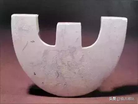 良渚文化玉器真伪鉴别,良渚玉器的真假识别